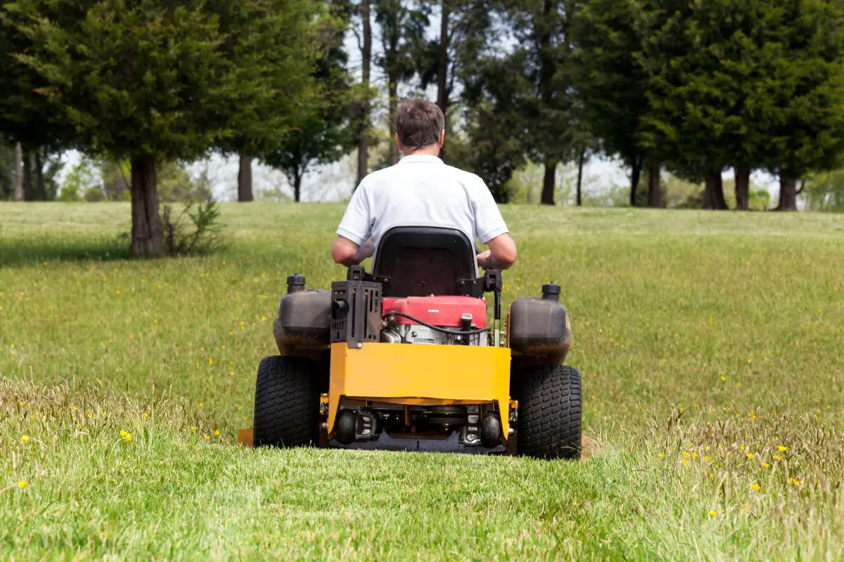 How To Drive A Zero Turn Lawn Mower