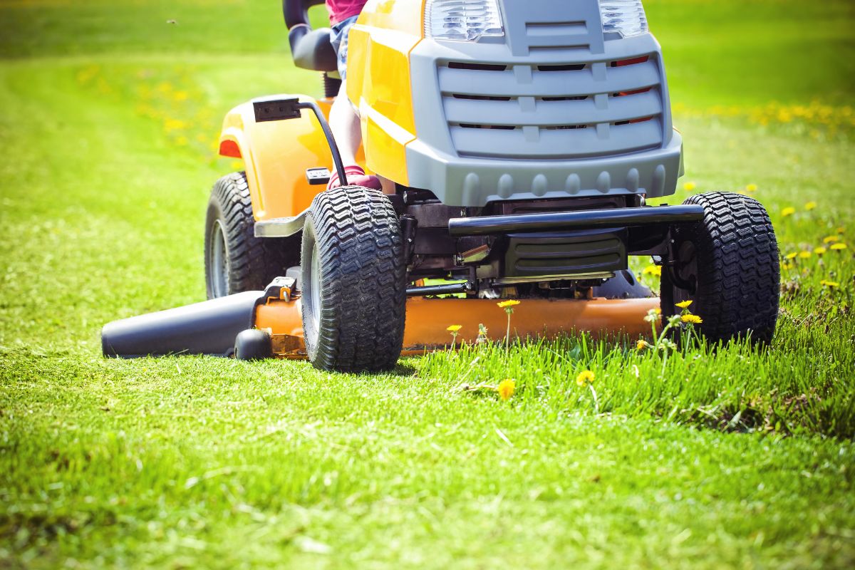 How Many Decibels Is A Lawn Mower
